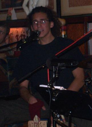 070921gigcafezwirnii11a.jpg