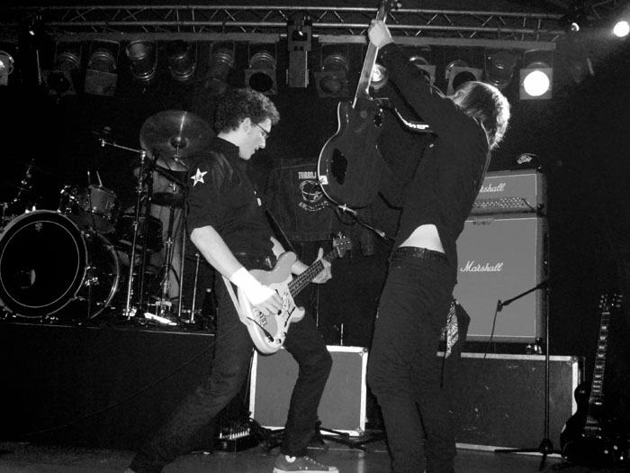 090306lukatpeterock05.jpg